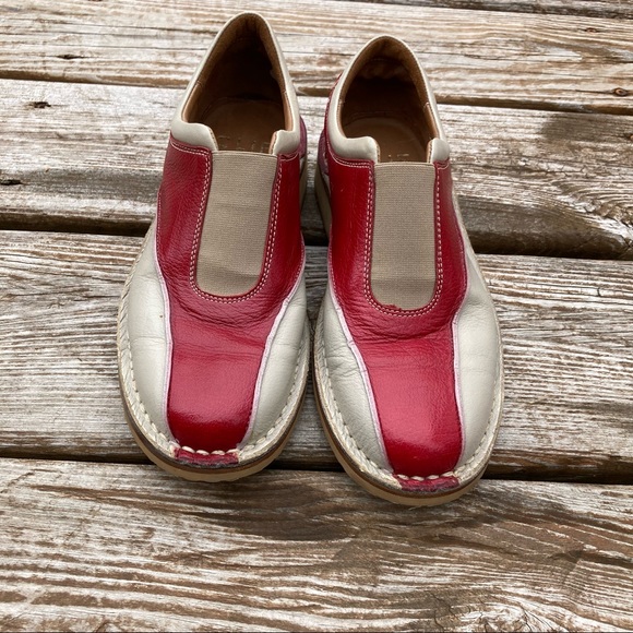 clif Shoes - CLIF Bubettu Leather Slip On Shoe